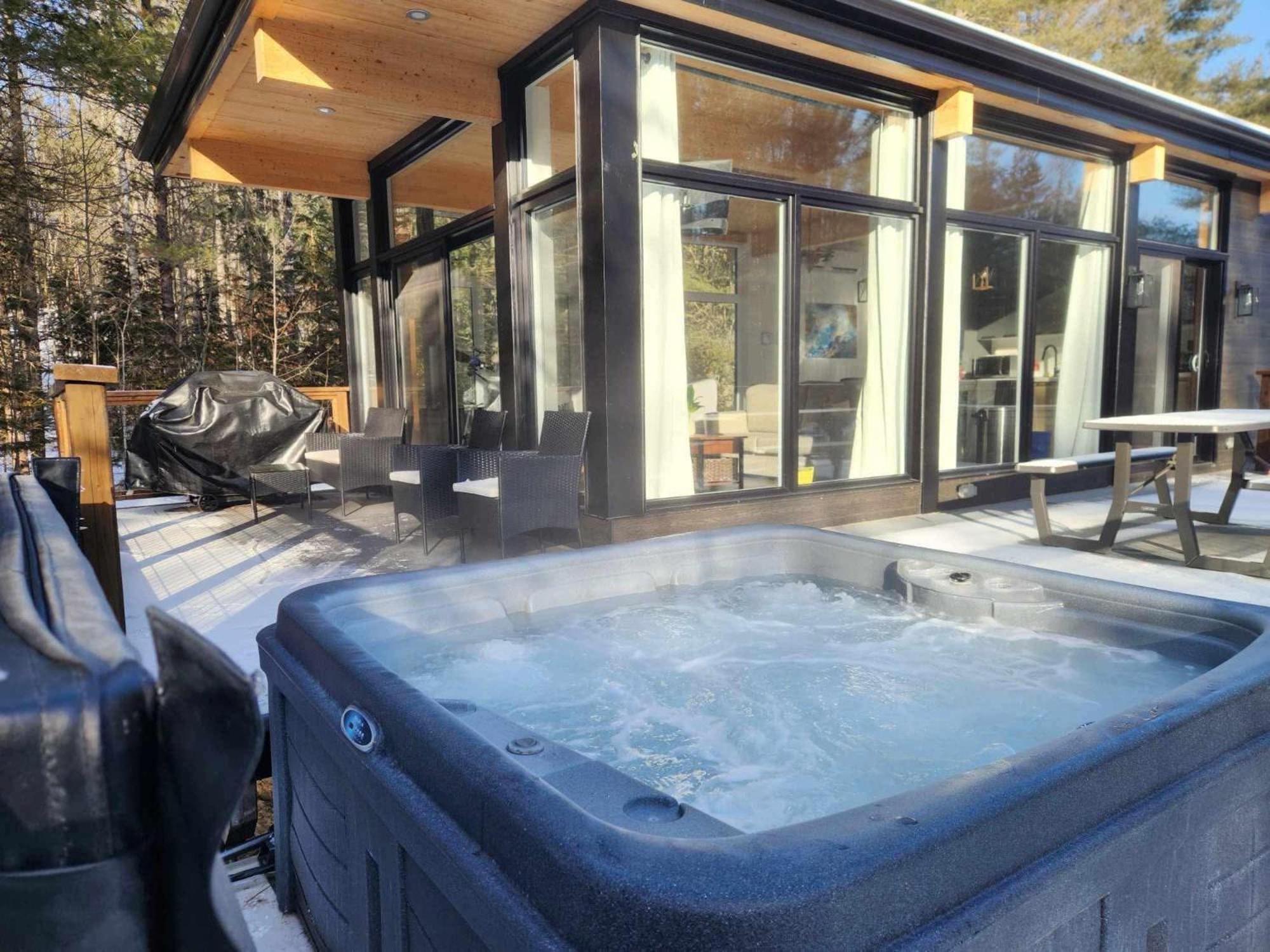 Les Chalets Double K # 1 Saint-Alexis-des-Monts Exterior foto